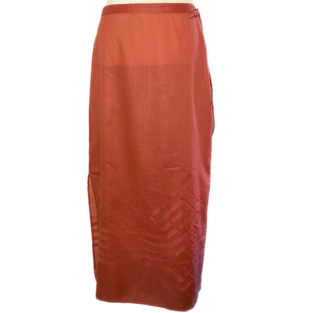 BCBG Melon Colored Maxi Skirt with Decolay Details - Size 6
